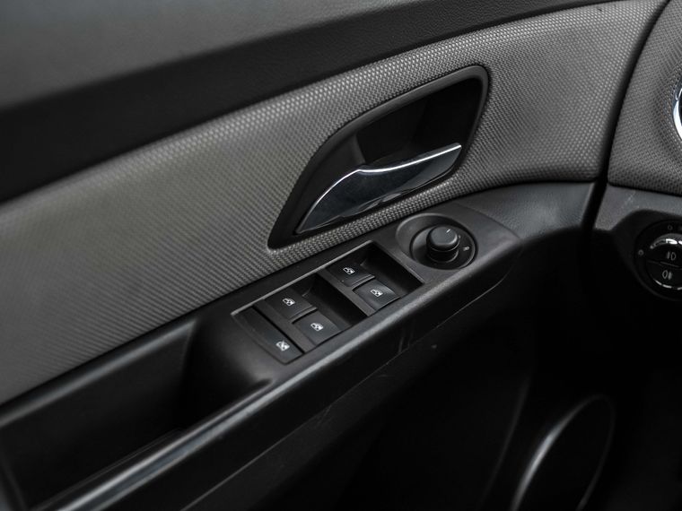 Chevrolet Cruze 2014 года, 129 088 км - вид 8