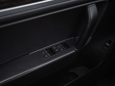 Volkswagen Touareg 2014 года, 291 371 км - вид 11