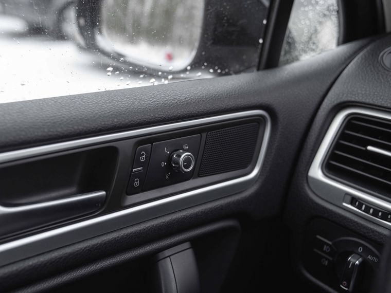 Volkswagen Touareg 2014 года, 291 371 км - вид 12