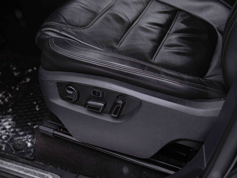 Volkswagen Touareg 2014 года, 291 371 км - вид 14