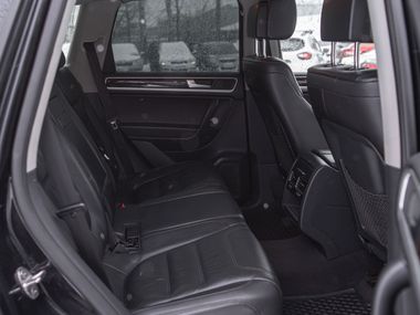 Volkswagen Touareg 2014 года, 291 371 км - вид 15