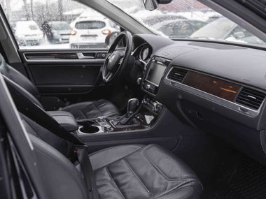 Volkswagen Touareg 2014 года, 291 371 км - вид 16