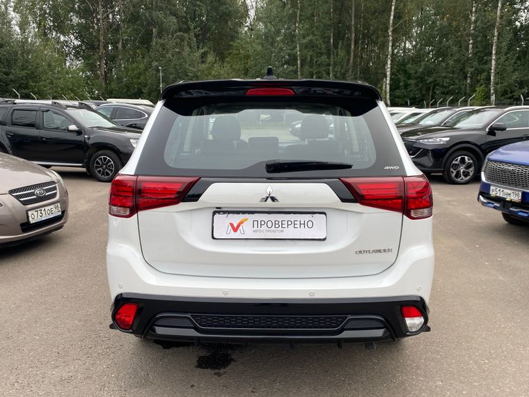 Mitsubishi Outlander 2022 года, 34 км - вид 6