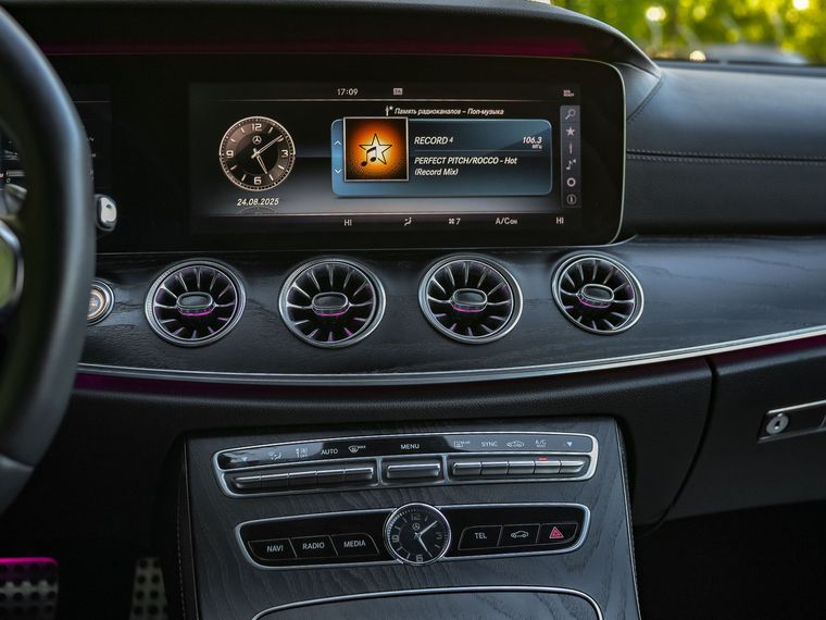 Mercedes-Benz E-класс 2017 года, 128 906 км - вид 9