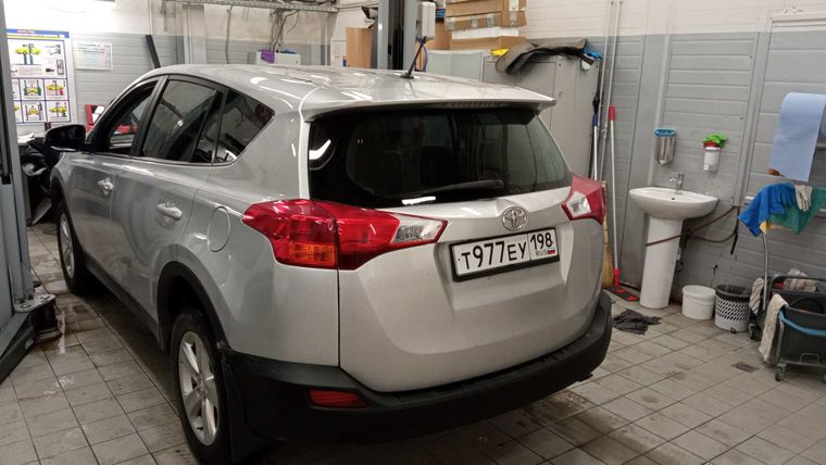 Toyota RAV4 2013 года, 244 971 км - вид 4