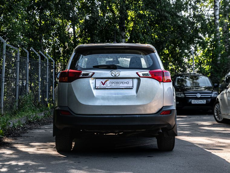 Toyota RAV4 2013 года, 244 978 км - вид 4