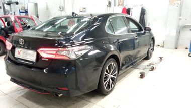 Toyota Camry 2020 года, 58 646 км - вид 4