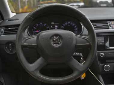 Skoda Octavia 2014 года, 240 000 км - вид 6