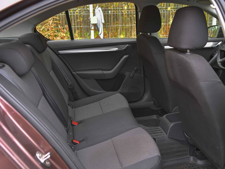 Skoda Octavia 2014 года, 240 000 км - вид 10