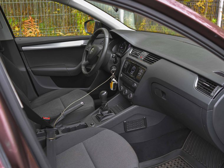 Skoda Octavia 2014 года, 240 000 км - вид 11