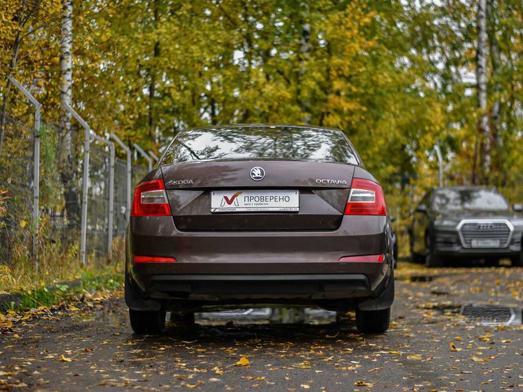 Skoda Octavia 2014 года, 240 000 км - вид 4