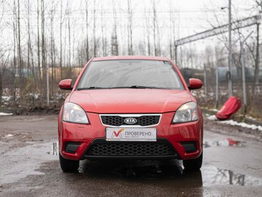 Kia Rio 2011 года, 98 000 км - вид 3