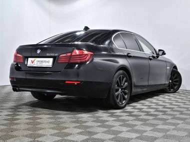 BMW 5 серия 2016 года, 207 418 км - вид 5