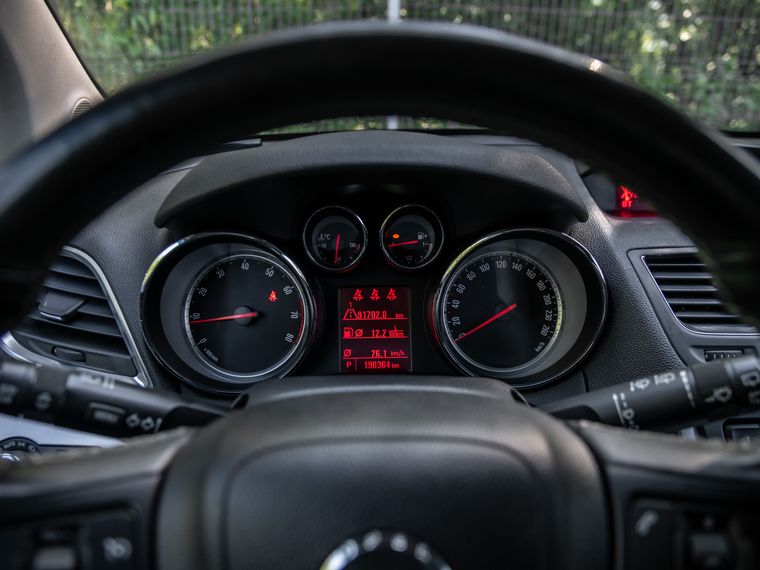 Opel Mokka 2014 года, 190 093 км - вид 5