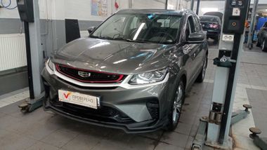 Серый Geely Coolray 2023 года | VIN 439220