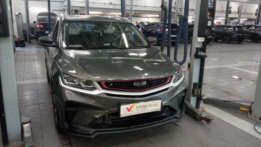 Серый Geely Coolray 2023 года | VIN 439220