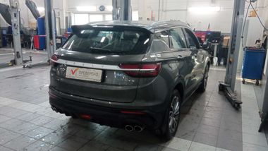 Geely Coolray 2023 года, 31 754 км - вид 3