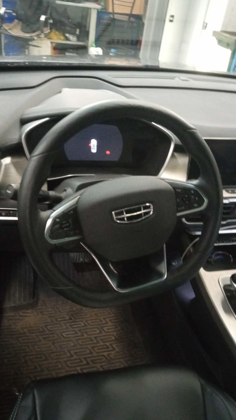 Geely Coolray 2023 года, 31 754 км - вид 5