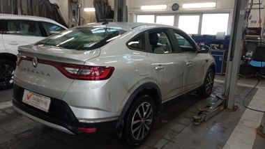 Renault Arkana 2019 года, 105 773 км - вид 3