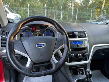 Geely Emgrand EC7 2016 года, 86 737 км - вид 8