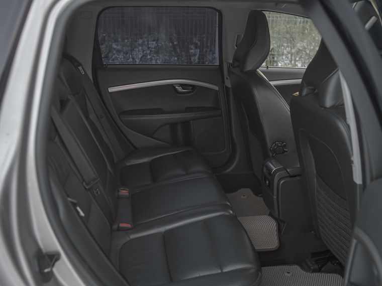 Volvo XC70 2013 года, 299 573 км - вид 11