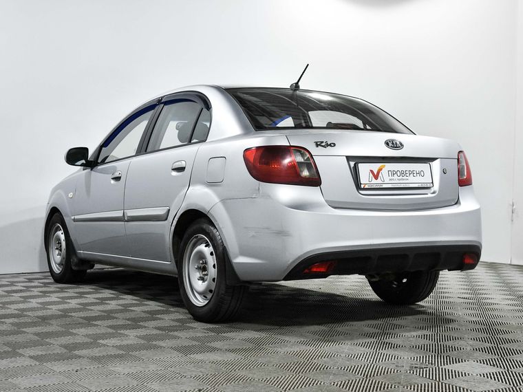 KIA Rio 2011 года, 160 000 км - вид 6