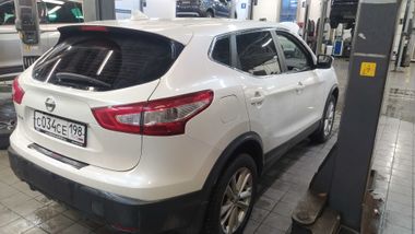 Nissan Qashqai 2018 года, 86 100 км - вид 3
