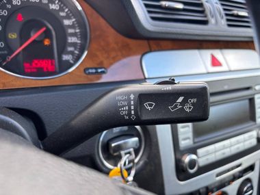 Volkswagen Passat 2008 года, 255 003 км - вид 11