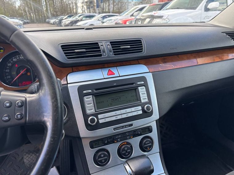 Volkswagen Passat 2008 года, 255 003 км - вид 19