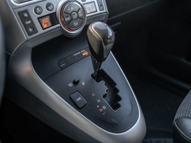 Toyota Verso 2012 года, 97 989 км - вид 11