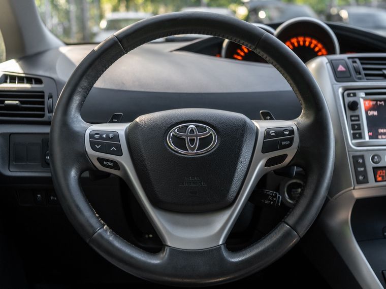 Toyota Verso 2012 года, 97 989 км - вид 7