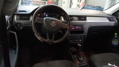 Skoda Rapid 2017 года, 178 764 км - вид 5