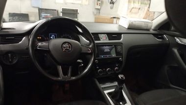 Skoda Octavia 2018 года, 106 070 км - вид 5