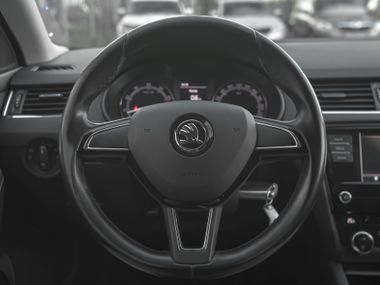 Skoda Octavia 2018 года, 106 070 км - вид 7