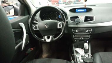 Renault Fluence 2010 года, 280 695 км - вид 5
