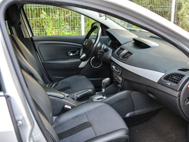 Renault Fluence 2010 года, 280 695 км - вид 11