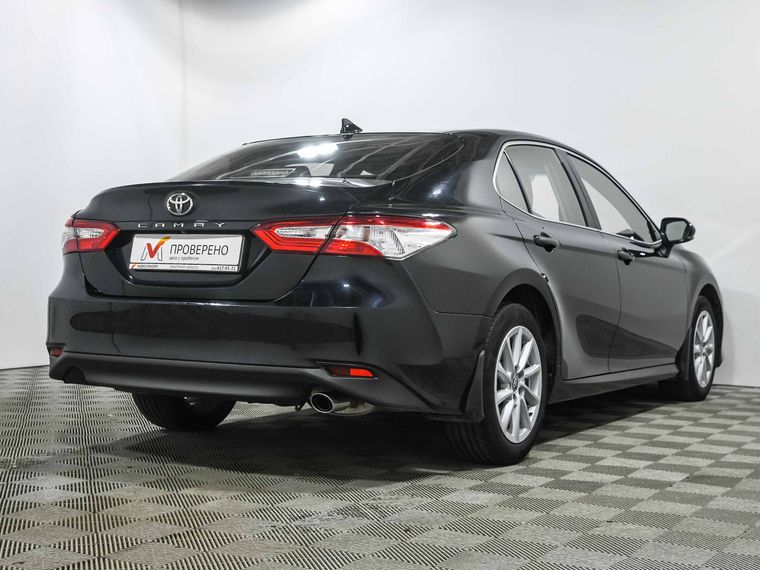 Toyota Camry 2021 года, 107 475 км - вид 4