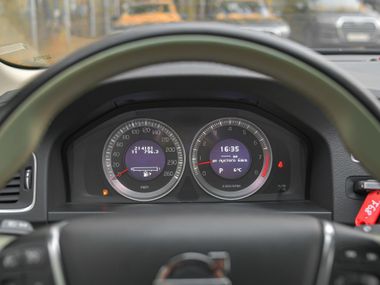 Volvo S60 2012 года, 214 179 км - вид 5
