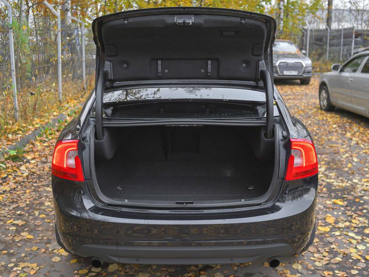 Volvo S60 2012 года, 214 179 км - вид 15