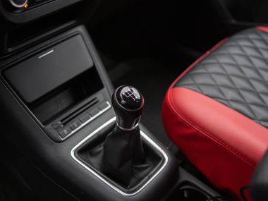 Volkswagen Tiguan 2011 года, 198 242 км - вид 8