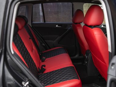 Volkswagen Tiguan 2011 года, 198 242 км - вид 11