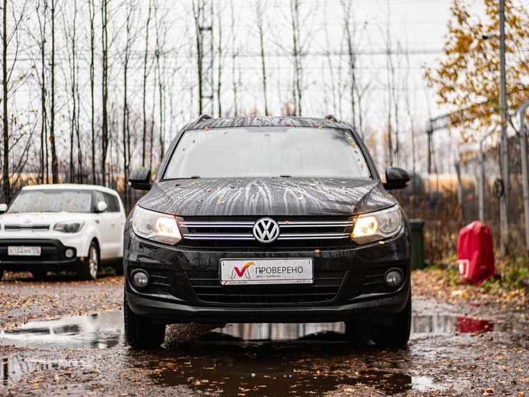 Volkswagen Tiguan 2011 года, 198 242 км - вид 3