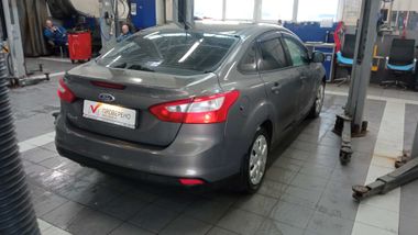 Ford Focus 2012 года, 175 679 км - вид 3