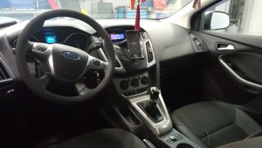 Ford Focus 2012 года, 175 679 км - вид 5