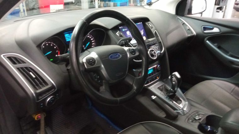 Ford Focus 2012 года, 127 859 км - вид 5