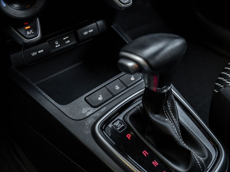 KIA Rio X-Line 2020 года, 73 139 км - вид 9