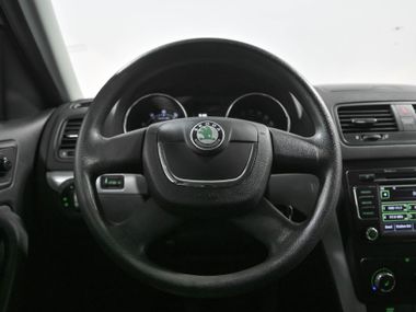 Skoda Yeti 2011 года, 239 458 км - вид 9