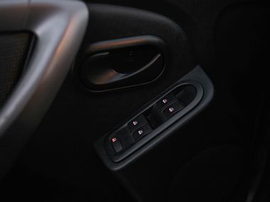 Renault Duster 2014 года, 158 530 км - вид 9