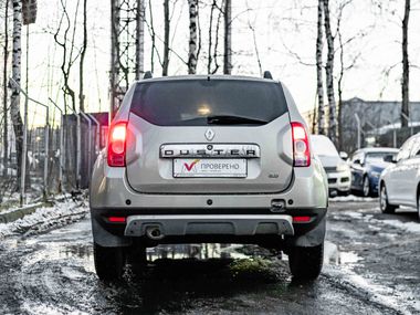 Renault Duster 2014 года, 158 530 км - вид 4