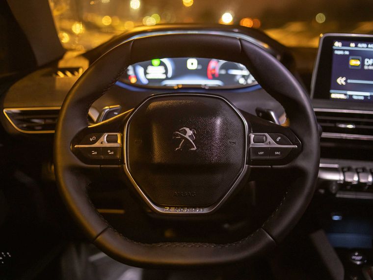 Peugeot 3008 2018 года, 231 038 км - вид 7